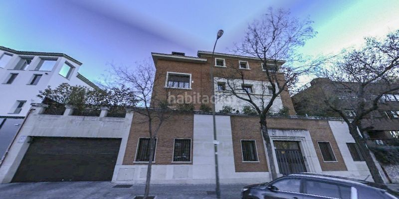 Foto 63cccc22-33a8-4f05-86e5-ba8b1a12af7f. Aparcament cotxe a El Viso Madrid