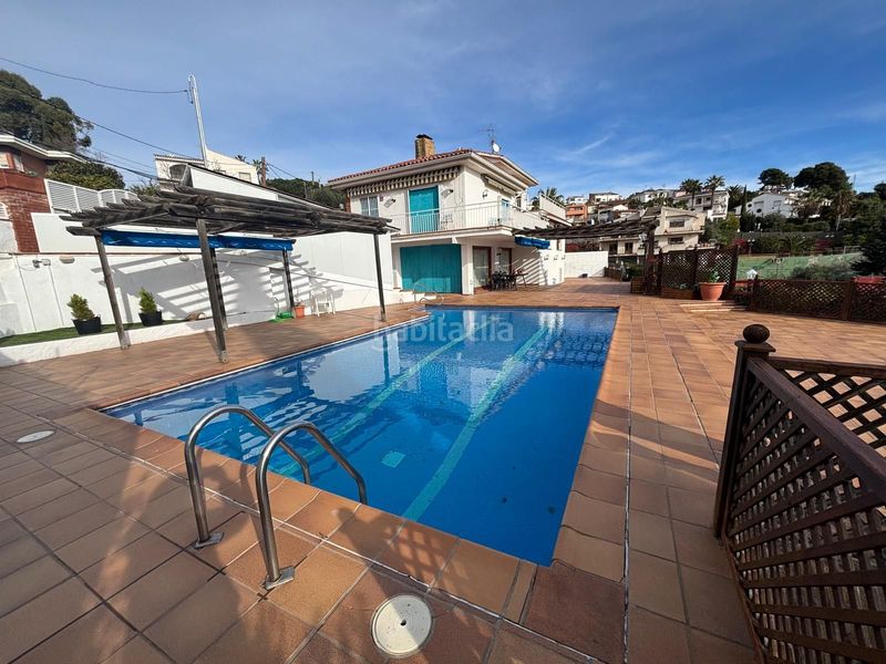 Foto 1b159aa9-4d95-4db3-8458-85c541dbdac9. Haus mit parking in Santa Susanna