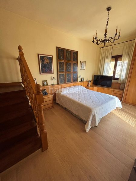 Foto b4adcab9-f582-446b-b08c-f58389c0ae64. Haus mit parking in Santa Susanna