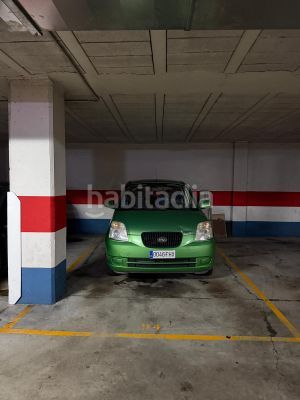 Foto 533f7124-3558-4f2d-8424-1c8e13bee649. Aparcament cotxe a A Carballeira Ourense