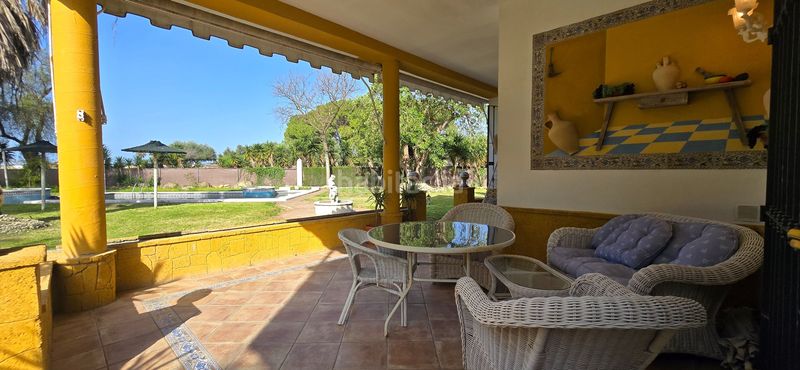 Foto bc144368-9c2c-4d16-a827-0d89f1698e60. Casa amb aparcament a Parque Atlántico - Ronda este Jerez de la Frontera