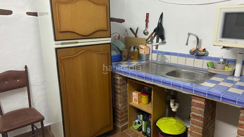 Foto 286bfe7f-f648-40ce-9777-df11a308c8bf. Masia a Algarinejo