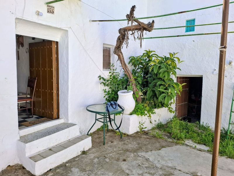 Foto a297c9ff-4962-40c3-8410-8f157d0b1ba1. Masia a Algarinejo