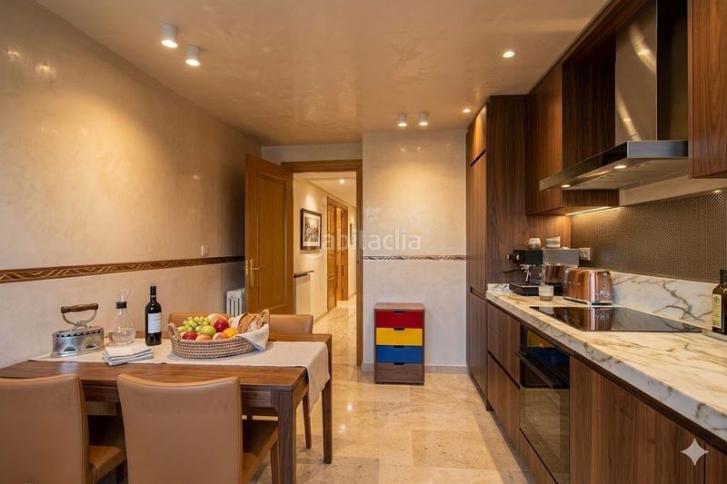 Foto d162f141-914a-4cde-bb00-96889ae0c385. Casa adossada amb aparcament a Miralbueno Zaragoza