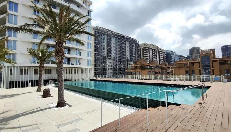 Foto ecf1ce91-f58b-43b5-b9e3-c2392cb38fcd. Flat with parking pool in Sant Pau Valencia