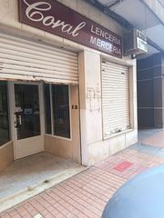 Business premise in Casco Antiguo. Italo home pone en venta este excelente local comercial en carta