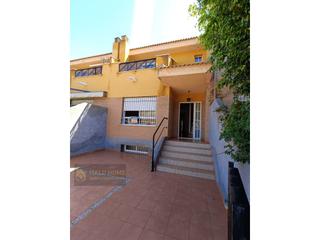 Casa  N/a. Amplia vivienda familiar de 2 plantas en santomera 220.000