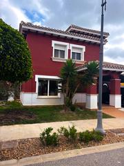 Chalet  Calle paraso. Villa barn