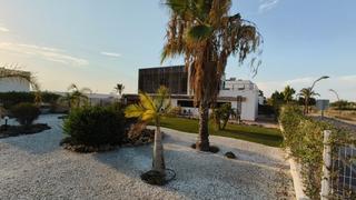 Xalet  Calle tierra clida 27. Chalet en la quinta