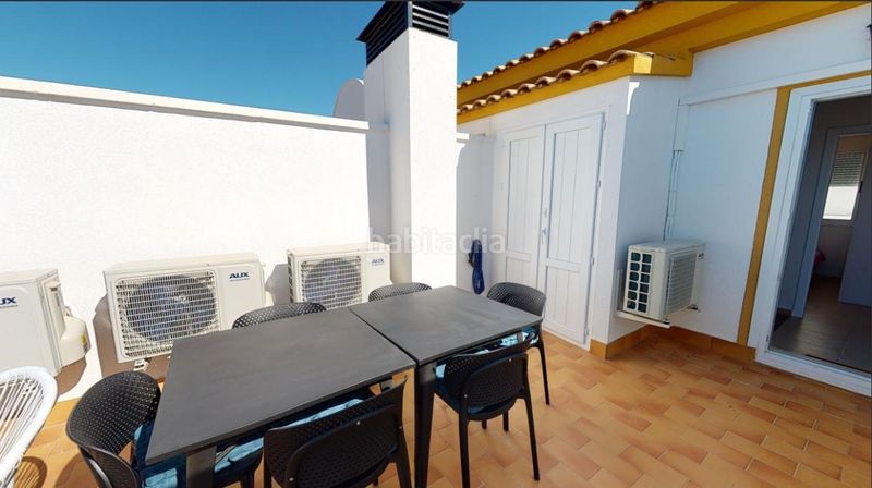 Foto fdda0f21-5fd7-497d-bb1c-251f3ea69aa8. Casa adossada amb piscina a Mar Menor golf Torre - Pacheco