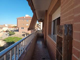 Pis  Gran vía. Amplio piso amueblado en centro de fuente álamo de murcia