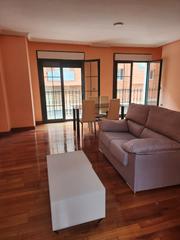 Rent Flat in Calle de la rambla 16. Lujoso piso en alquiler e. fuente álamo