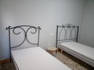 Miete Haus in Calle purísima 24. Se alquila habitación en la aljorra