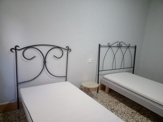 Lloguer Casa  Calle san isidro 33. Se alquila vivienda en la aljorra