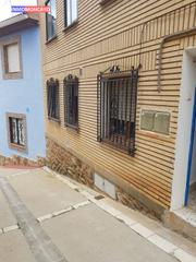 Apartament a San Martín de la Virgen de Moncayo. Se vende coqueto apartamento en planta baja
