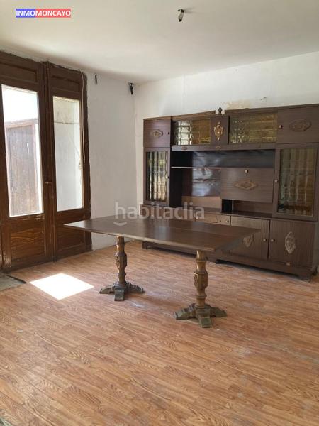 Foto 6c75b7b7-5dc1-4c6c-8586-7cedb07e19c0. Casa con riscaldamento in Novallas