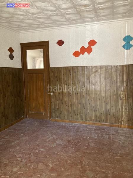 Foto df1269fa-4801-454c-ab46-cfc1fc46318a. Casa con riscaldamento in Novallas