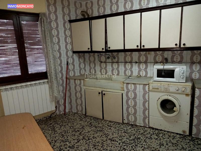 Foto 44d83637-cb80-42a6-b554-d4fe4299a86f. Casa con riscaldamento parcheggio in Malón