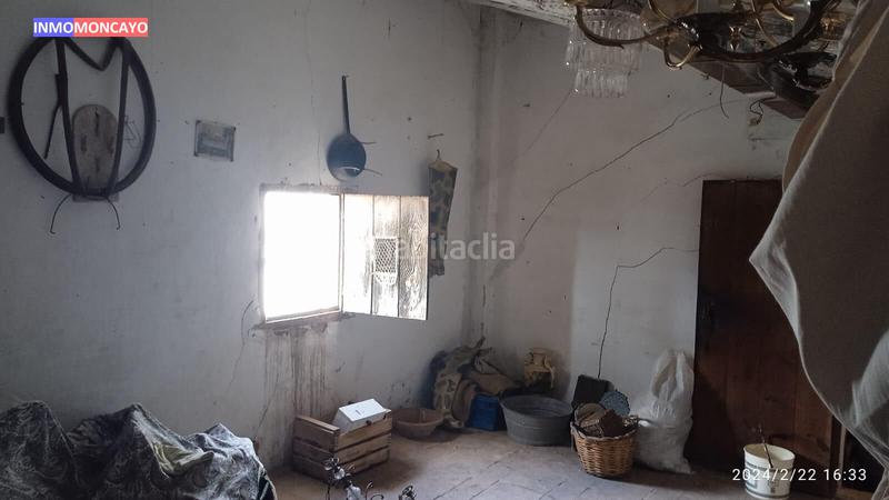 Foto eb093c15-8618-4d95-88b3-4e6df84bc318. Casa a Novallas