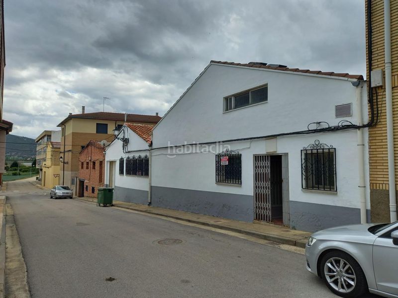 Foto d4d1b7d8-6ac1-49d7-aafd-02dedaa77726. Nau industrial a Ólvega