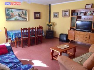 Casa a Novallas. Vendo casa en novallas, reformada