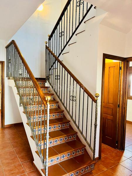 Foto 2c4aedcc-25a9-4fbd-9264-1c1a4ba2dfd7. Chalet con camino parcheggio in Fuentemora Antequera