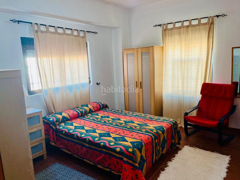 Foto 45189d36-0b9e-47d9-9927-237e7bcd1f44. Chalet con camino parcheggio in Fuentemora Antequera