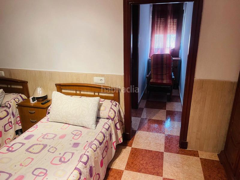 Foto 42e6764d-c4b3-448d-95f2-4bc792e93862. Casa adosada  con terraza solarium en Humilladero