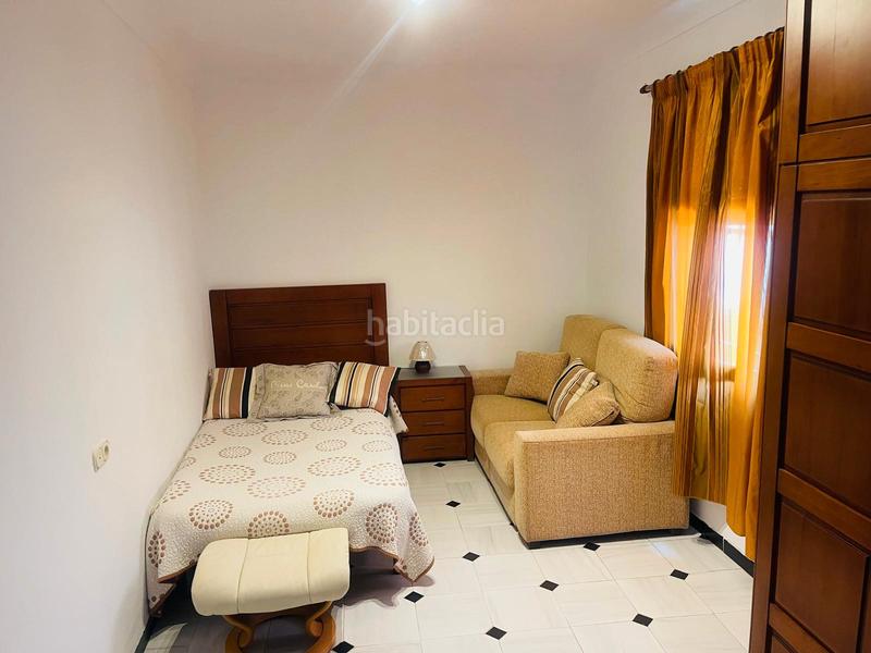 Foto 4db920e6-8f43-408f-9d16-80e810a0a814. Casa adosada  con terraza solarium en Humilladero
