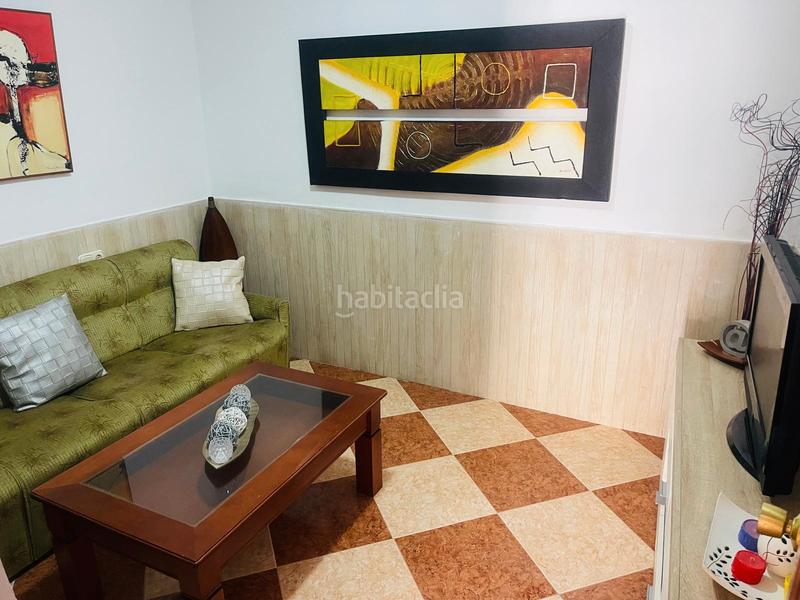 Foto 5e9a8cce-7874-423a-81c9-fc4367fda6d2. Casa adosada  con terraza solarium en Humilladero