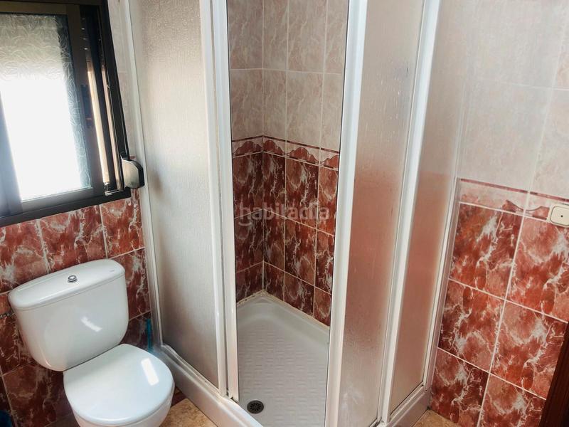 Foto a2e900f1-4a73-4abb-a0d4-572a4353ab63. Casa adosada  con terraza solarium en Humilladero