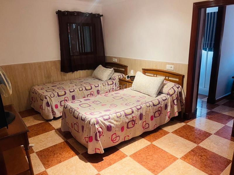 Foto d597cd65-8e87-4f6e-9597-f47a9b6e9181. Casa adosada  con terraza solarium en Humilladero