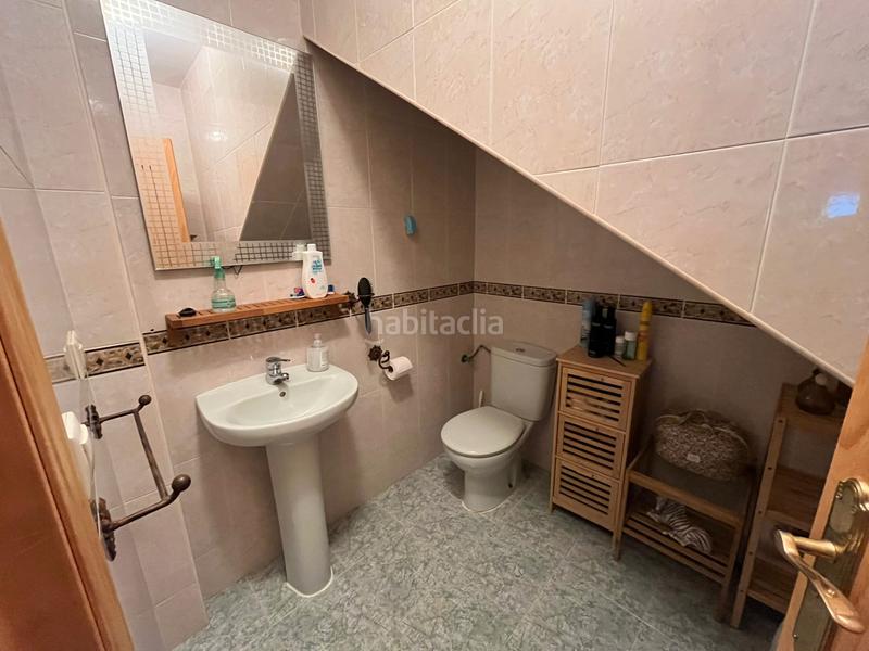 Foto 0e3894ef-067a-42c5-be8f-d72805ffe89b. Zweistöckige wohnung mit heizung parking in Alameda