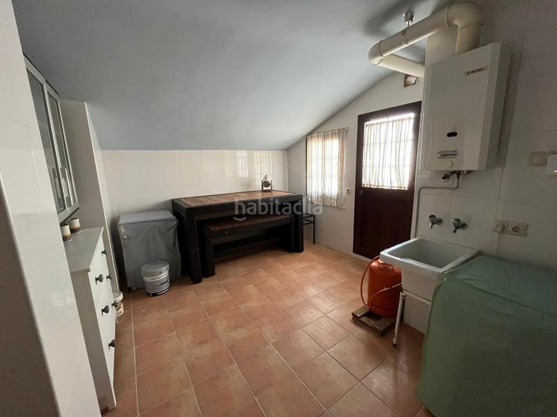 Foto 981c2b79-42fe-421d-a1c2-4f634c07f5a8. Zweistöckige wohnung mit heizung parking in Alameda