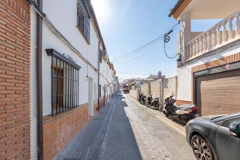Foto 270e4c64-58f1-4375-b38d-964791f20875. Casa a calle calle san luis 11 a Gójar