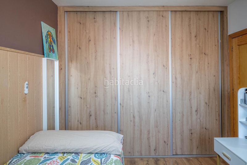 Foto d852d0e0-57af-473e-aec1-970541f67bb5. Casa a schiera in calle calle veleta 16 in Villa de Otura