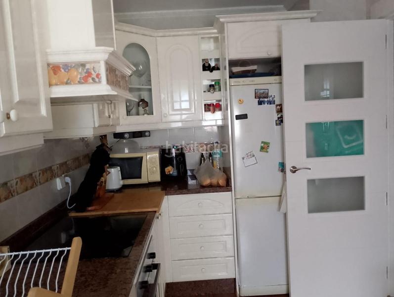 Foto e3a7dc82-8432-4bf3-a992-056e4c375c14. Piso se vende magnífico piso en la calle julio césar en Camas
