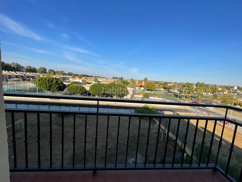 Foto a47e22cd-d506-4c89-b24c-cb983bae0754. Attique avec chauffage parking piscine dans Condequinto Montequinto