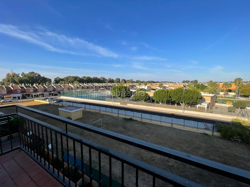 Foto dbf2c526-437a-4ed4-99b1-b88ddaad66e8. Attique avec chauffage parking piscine dans Condequinto Montequinto