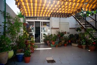 Maison à Centro - Barriada Mallorca. Casa planta baja en calle coronil, camas