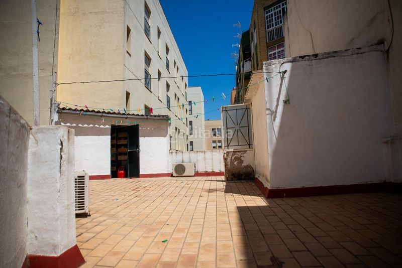 Foto 2aae7724-7b3f-41bd-8918-cbfdeefe48b0. Casa a Centro - Barriada Mallorca Camas