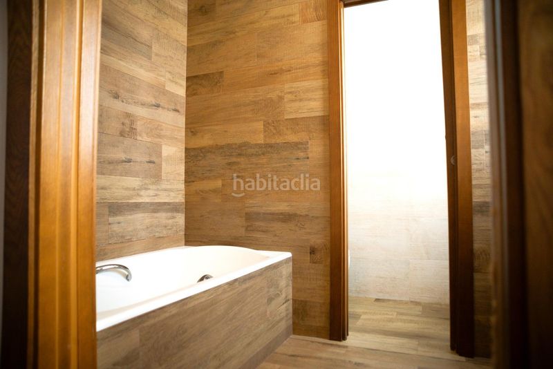 Foto 49288b9b-83c2-45a2-9633-fcb4a9143cf6. Casa adossada amb aparcament a Centro - Barriada Mallorca Camas