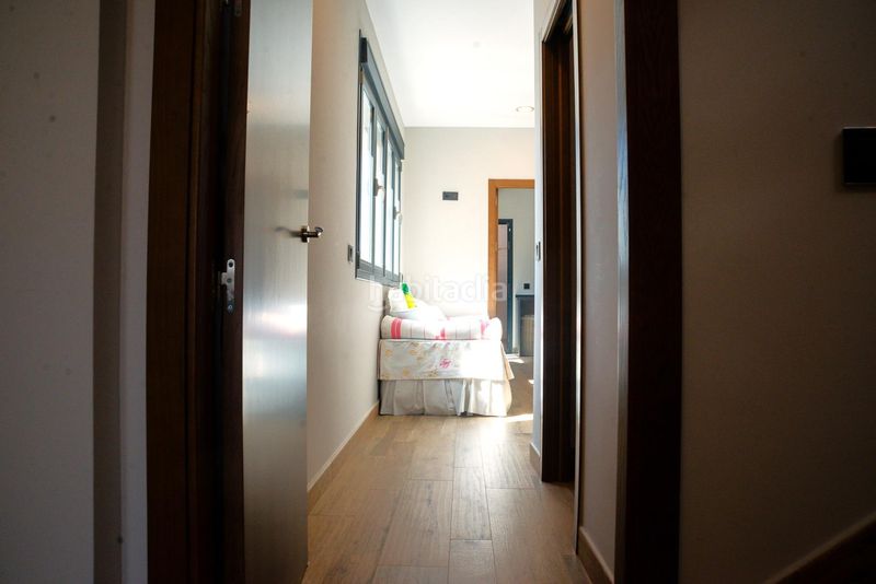 Foto fabd1e30-6137-4654-94d4-632da945a814. Casa adossada amb aparcament a Centro - Barriada Mallorca Camas