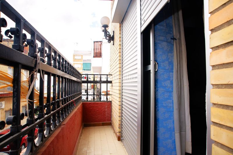 Foto f9263186-b73b-47e3-8642-e1655c3ac79e. Casa a Centro - Barriada Mallorca Camas