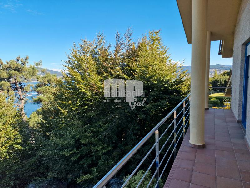 Foto c8335158-e37b-4677-a77f-8c3d50ed6eab. Chalet en Redondela