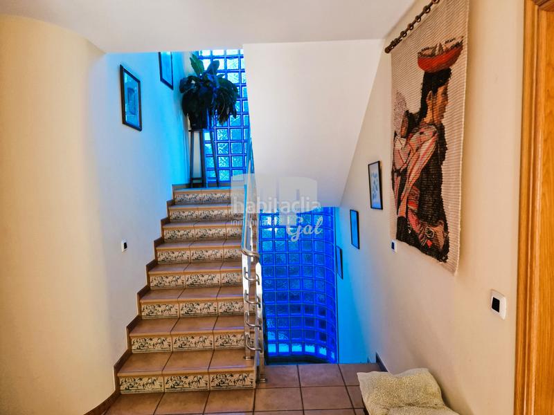 Foto e2d0f2ed-990b-4382-9264-70ee5e441a44. Chalet en Redondela