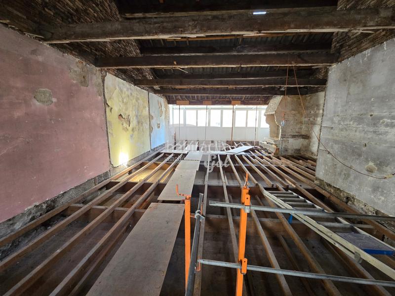 Foto 6fe4b7a1-2eea-4644-9381-5920fd3e317c. Àtic a Centro - Areal Vigo