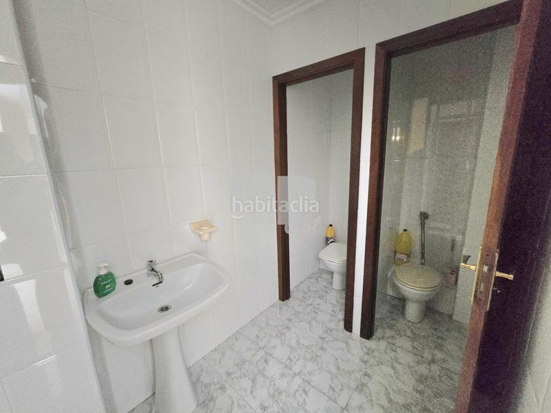 Foto 11b51f5e-65ab-4432-9b07-859fcd3e48e7. Piso dos pisos unidos en travesia con posiblidad de segregación en Vigo