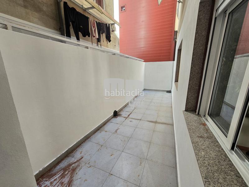 Foto 3ac2f7fe-3752-428d-89cc-fb75fec20758. Piso dos pisos unidos en travesia con posiblidad de segregación en Vigo