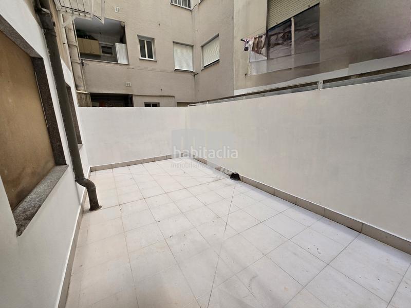 Foto 45e73fc5-61f6-4355-a45f-7c95d39f38c1. Piso dos pisos unidos en travesia con posiblidad de segregación en Vigo